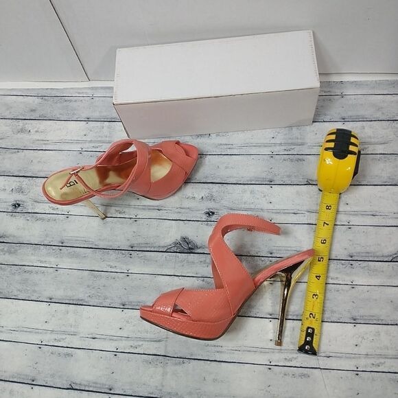 Bakers Heels Womens 7B Stiletto Pumps Orange Faux Leather  Peep Toe - Picture 10 of 11